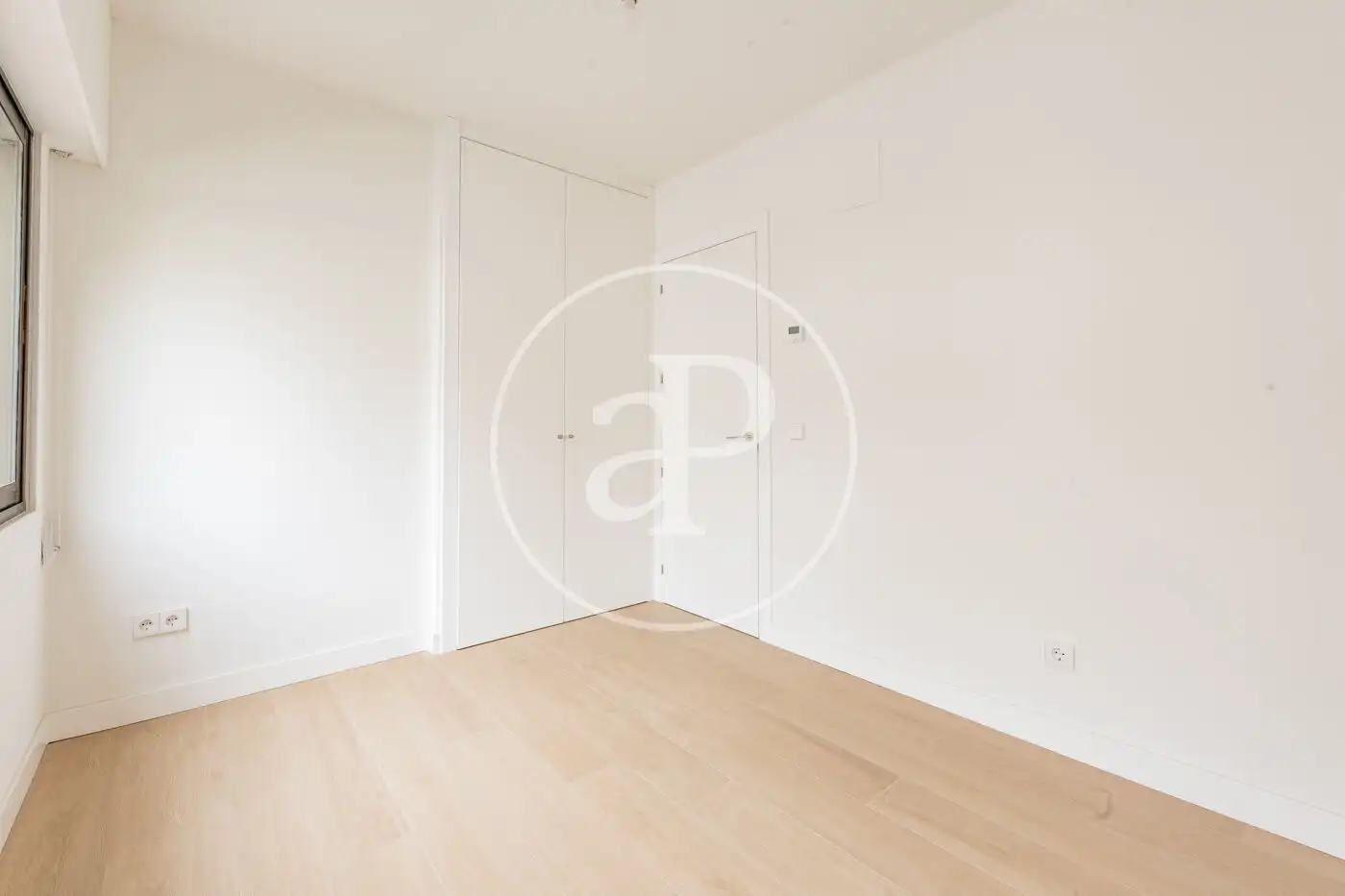 Schlafzimmer von Wohnung zum Verkauf in Ciudad Lineal