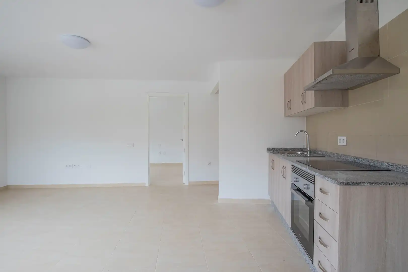 Flat to rent in SAPUR, imagen 3