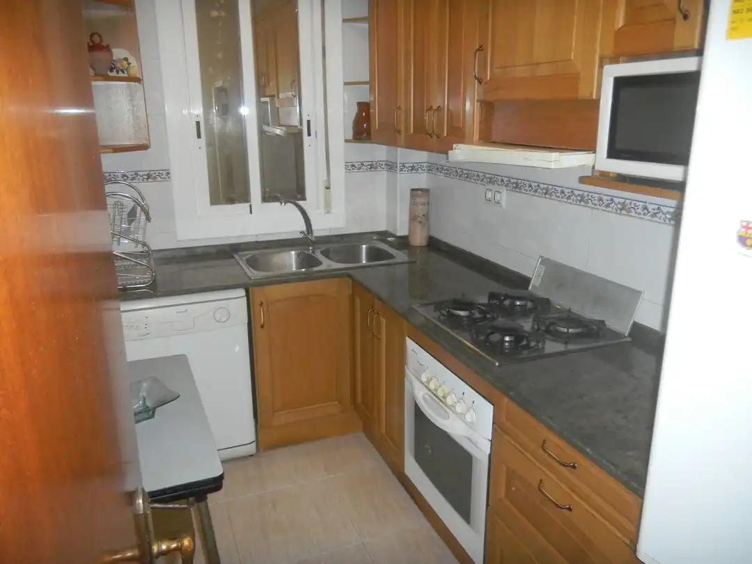 Küche von Wohnung zur Miete in Tarragona mit Heizung, Möbliert und Ofen