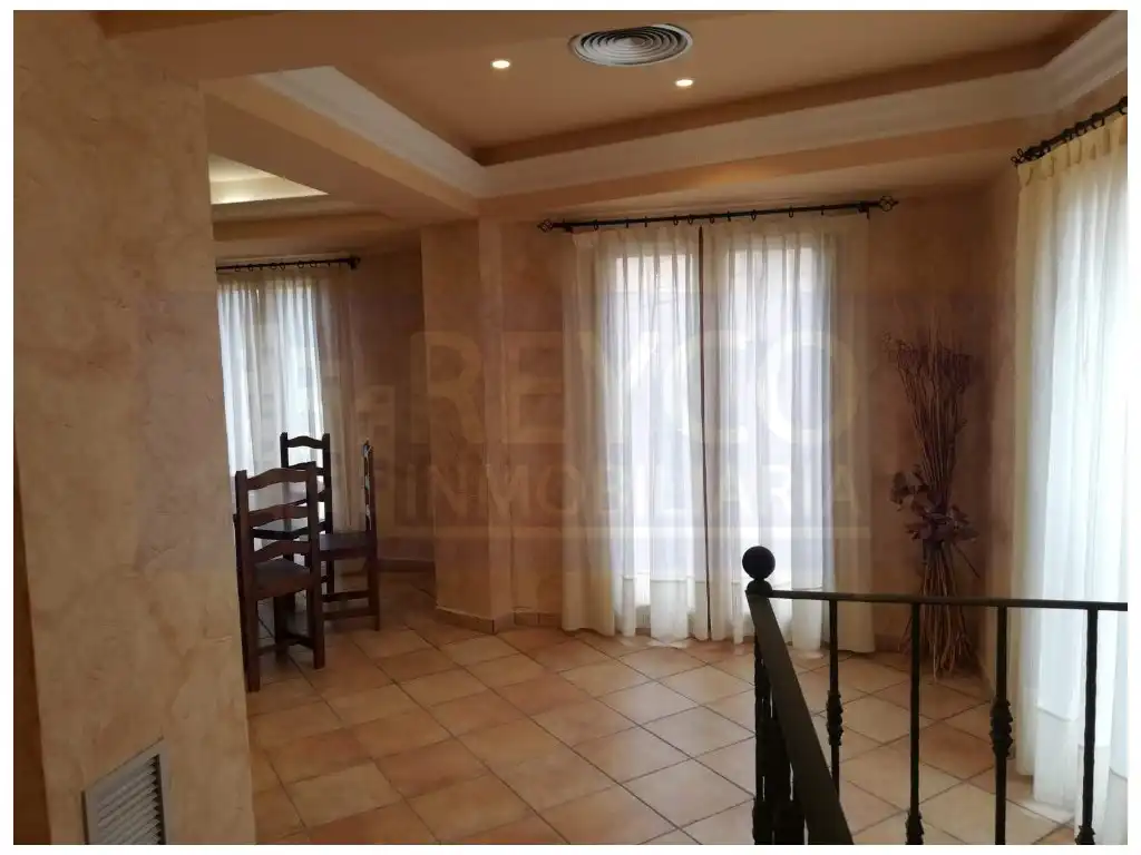 Comedor de Local en venta en Sotés