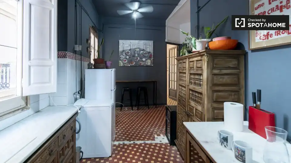 Flat with terrace to rent in Ciutat Vella, imagen 11