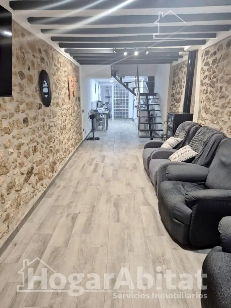 Casa o xalet en venda en Vilanova d'Alcolea amb Terrassa, Traster i Moblat