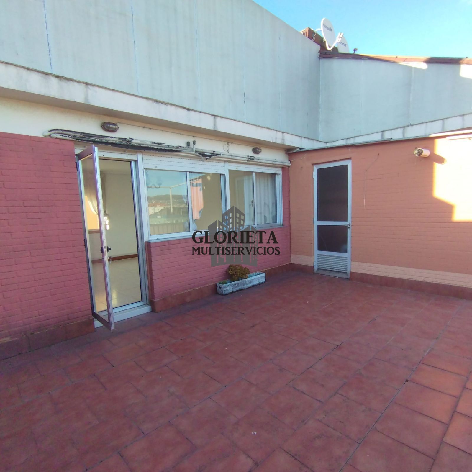 Exterior view of Flat for sale in Vigo   with Heating, Parquet flooring and Terrace
