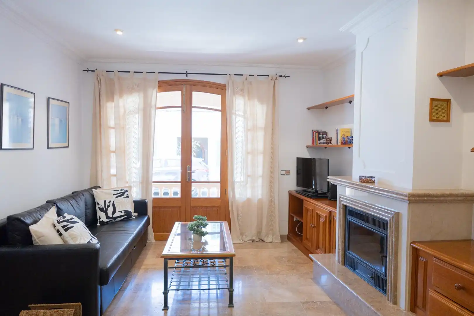Sala de estar de Casa o chalet en venta en Ses Salines con Aire acondicionado, Calefacción y Jardín privado