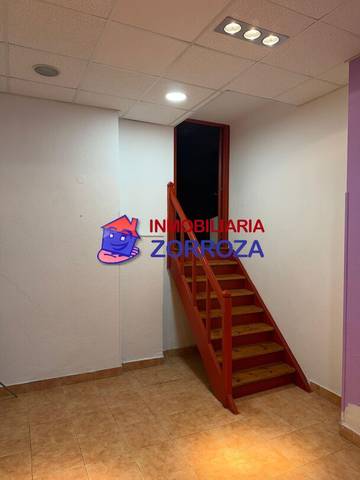 Local comercial en Alquiler en Untziola Kalea en Zorrotza