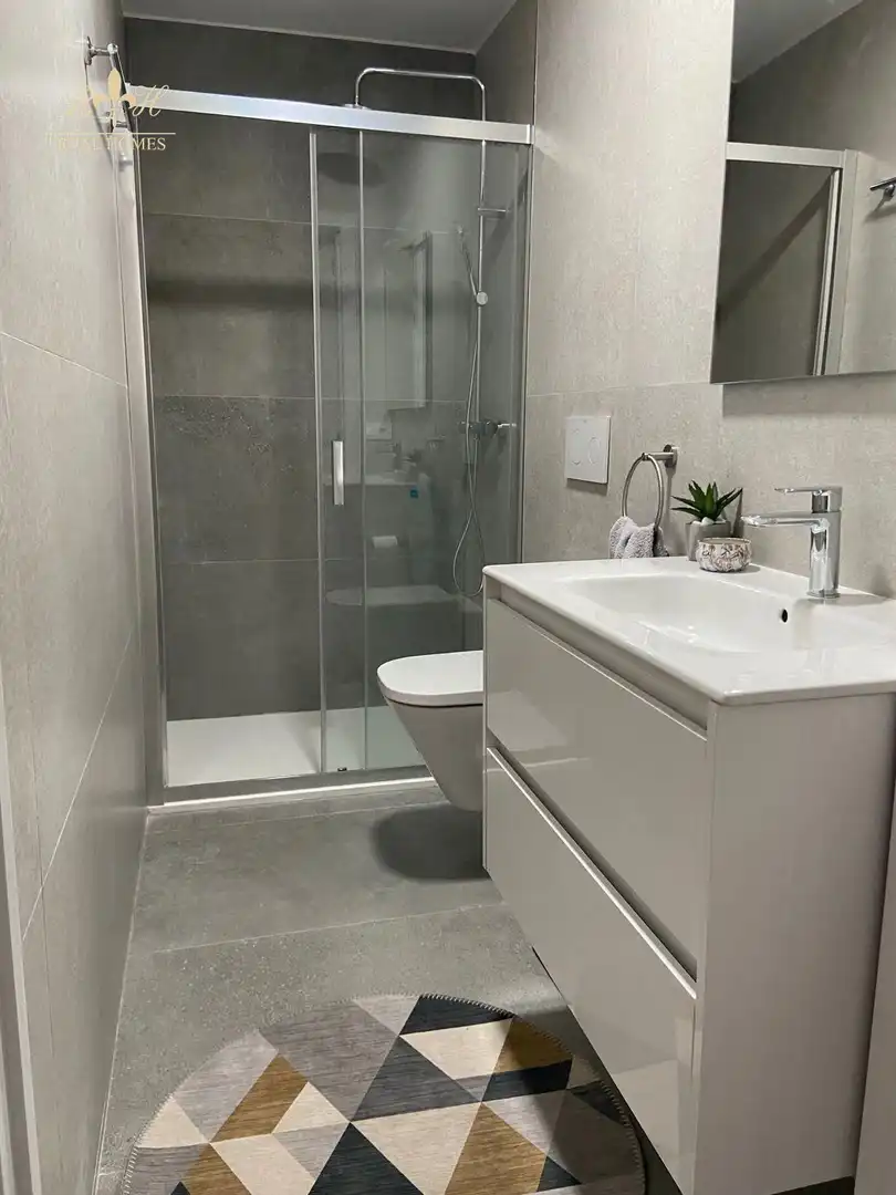 Bathroom of Detached homes for sale in L'Alfàs del Pi  with Air Conditioner, Heating and Swimming Pool