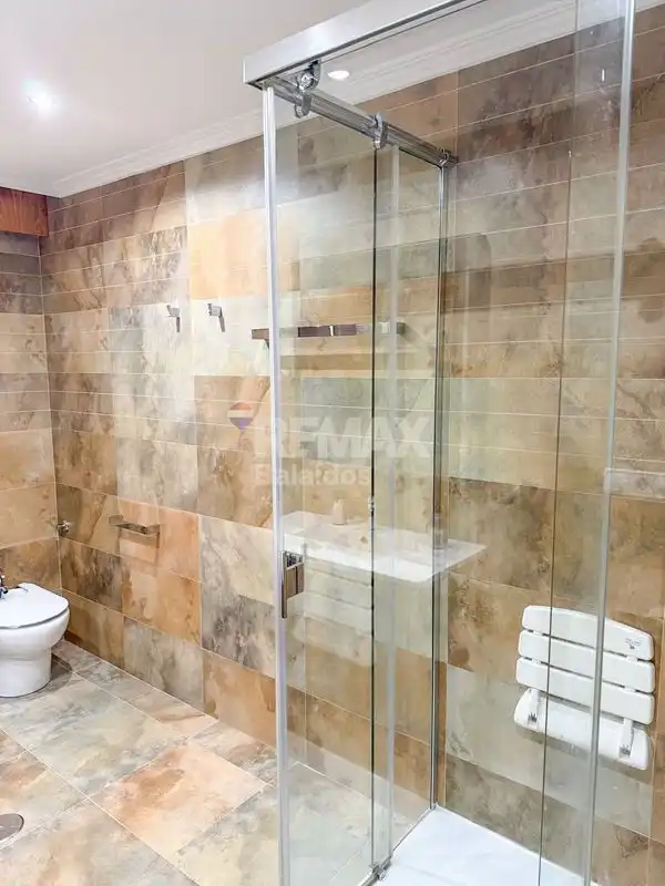 Baño de Piso en venta en Vilagarcía de Arousa con Calefacción, Parquet y Terraza