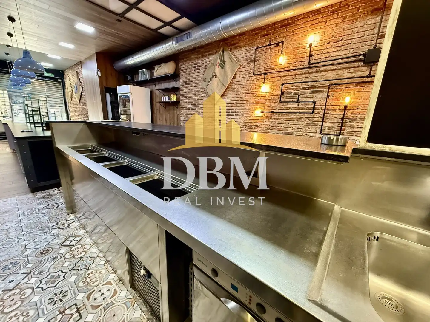 Business premises for transfer in Eixample, imagen 36