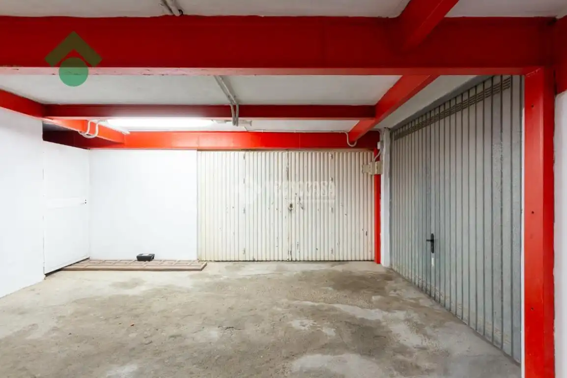 Garage zum Verkauf in Nerja