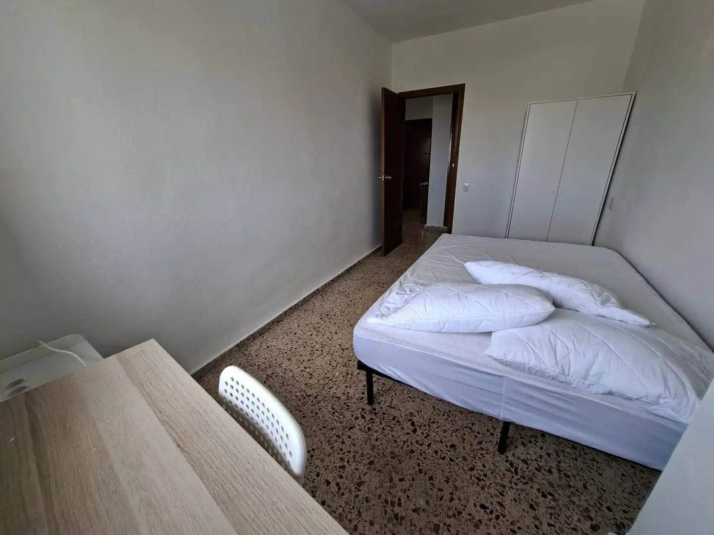 Habitación de Piso de alquiler en Molina de Segura con Aire acondicionado, Amueblado y Balcón