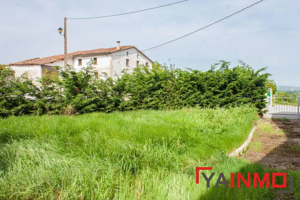 Casa o xalet en venda en Vitoria - Gasteiz amb Calefacció, Jardí privat i Terrassa