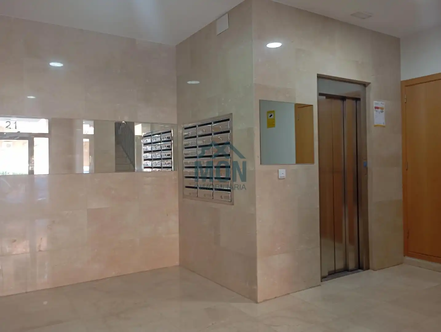 Piso en venta en Les Tendetes - Avenida Burjassot
