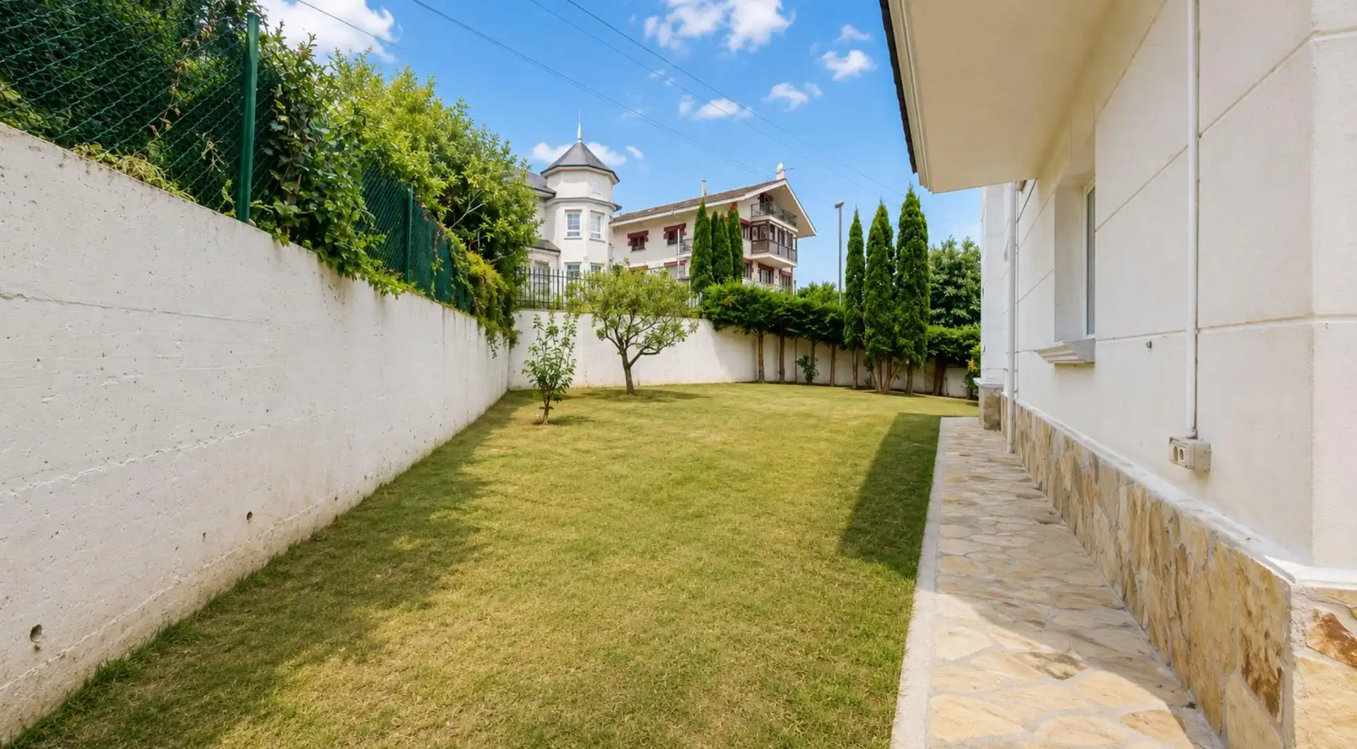 Jardín de Casa adosada en venta en Bárcena de Cicero con Calefacción, Jardín privado y Terraza