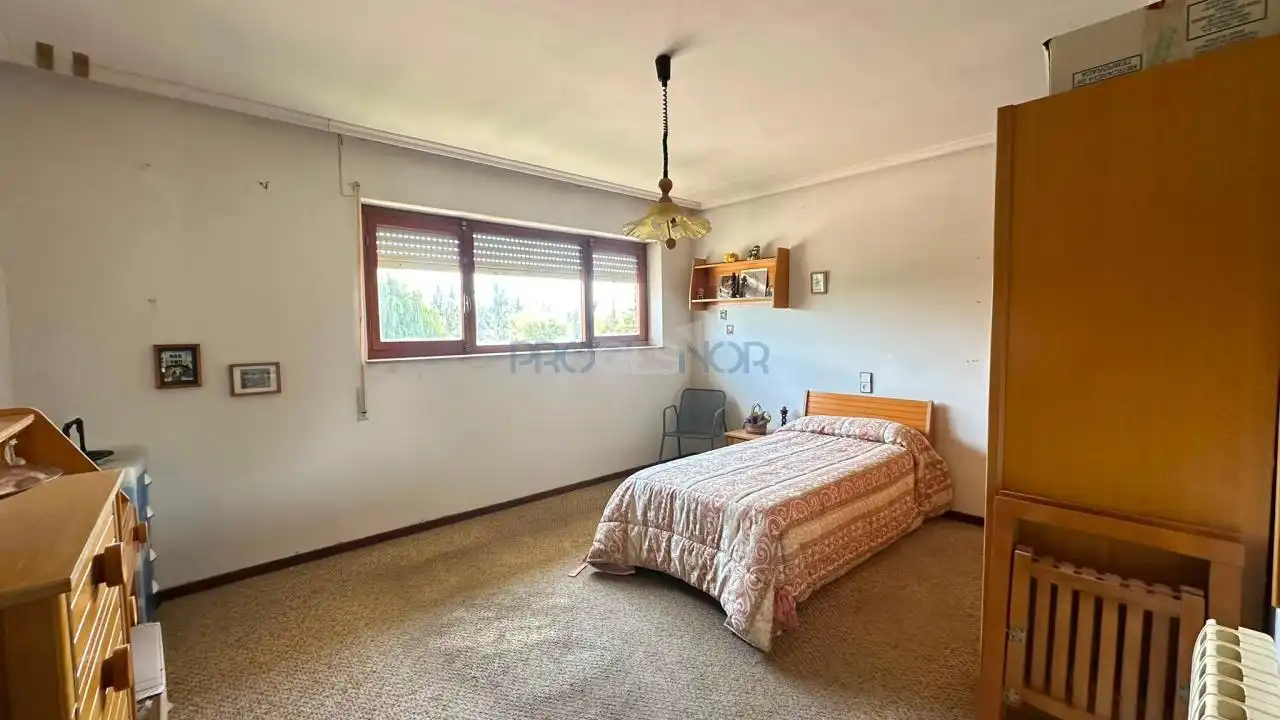 Habitación de Casa o chalet en venta en Carrizo con Calefacción, Jardín privado y Terraza
