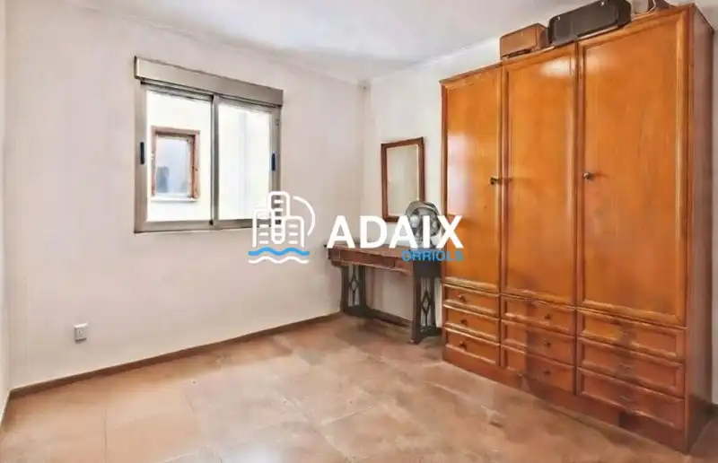 Schlafzimmer von Einfamilien-Reihenhaus zum Verkauf in Castellón de la Plana / Castelló de la Plana