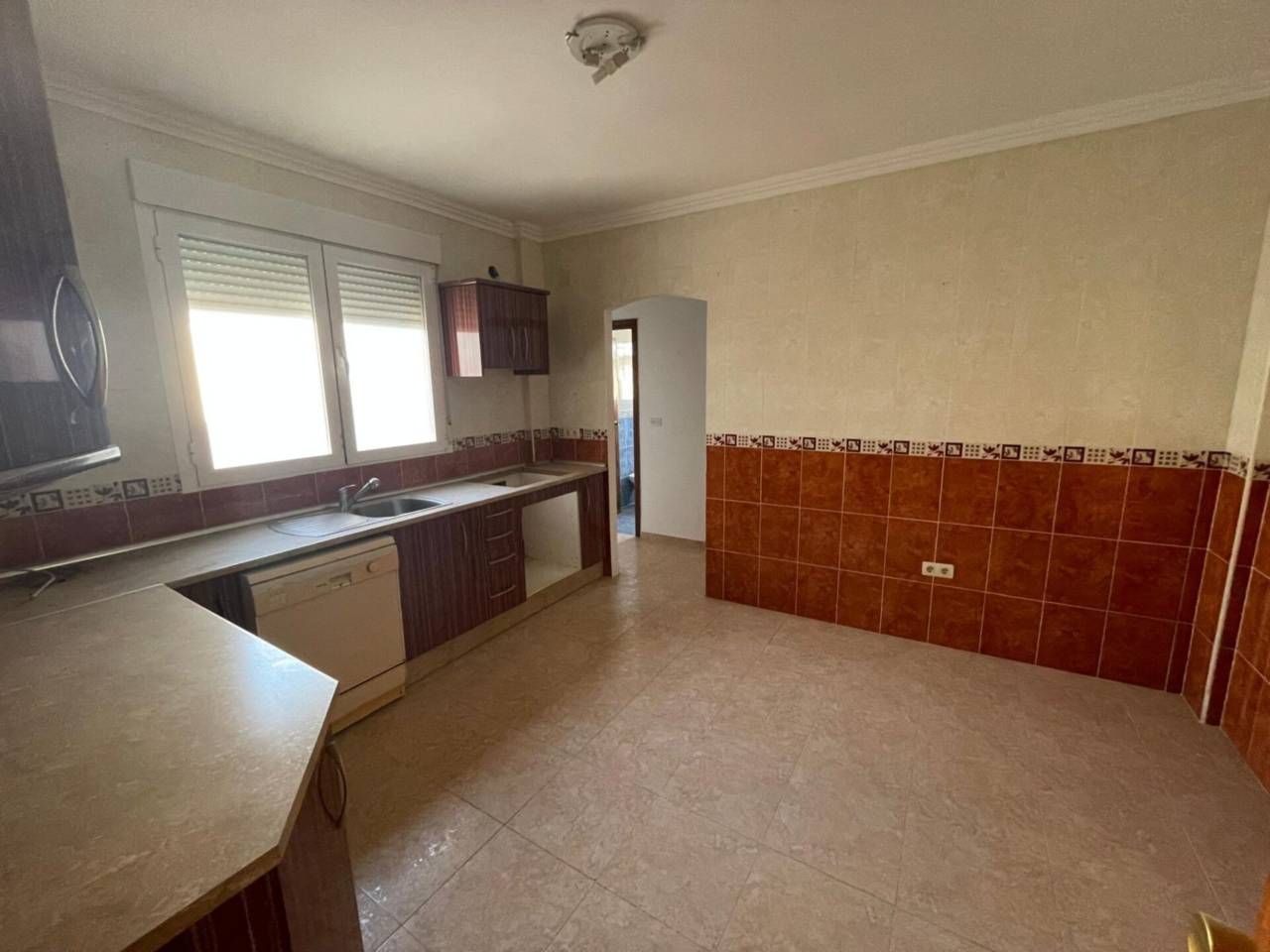 Cuina de Pis en venda en Villarrobledo amb Balcó