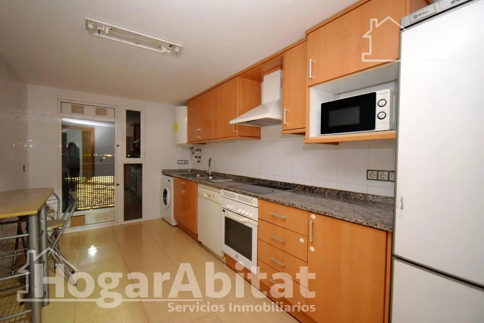 Cuina de Pis en venda en Paterna amb Aire condicionat, Terrassa i Traster