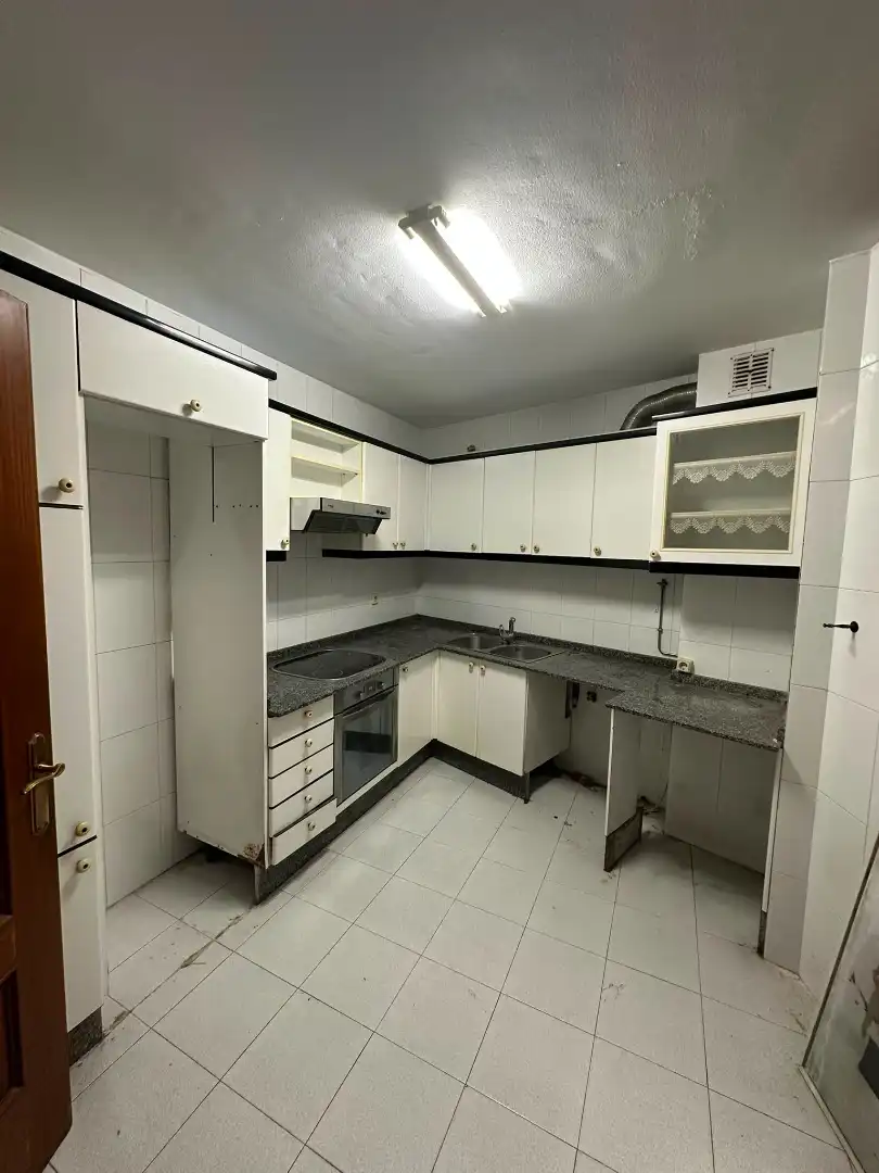 Kitchen of Flat for sale in Padrón