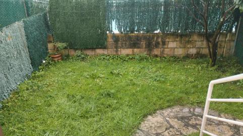 Foto 2 von Einfamilien-Reihenhaus zum Verkauf in Avenida de la Libertad, 90, El Puntal, Laredo