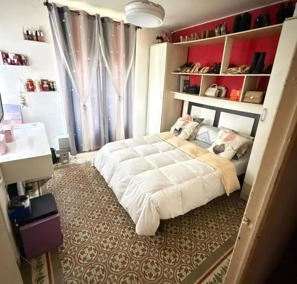 Habitación de Piso en venta en  Zaragoza Capital con Aire acondicionado, Terraza y Balcón