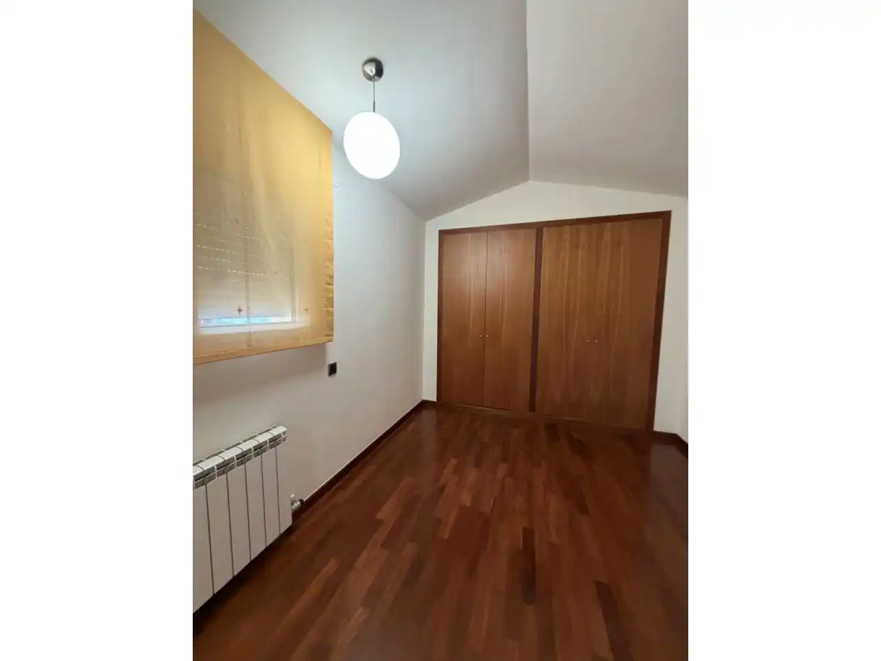 Habitación de Casa o chalet de alquiler en Quart con Aire acondicionado, Calefacción y Jardín privado