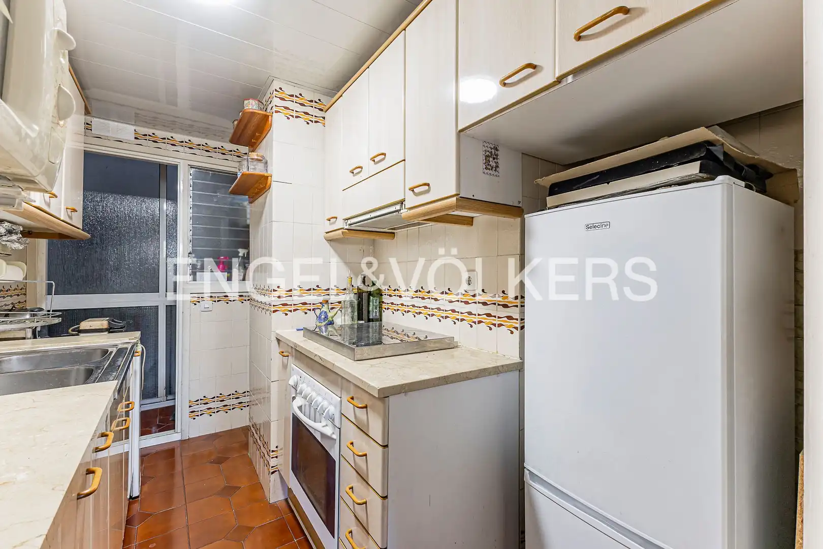 Cocina de Piso en venta en Barcelona con Calefacción, Piscina y Balcón