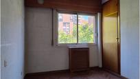 Bedroom of Flat for sale in  Madrid Capital