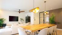 Dining room of Flat for sale in  Granada Capital  with Air Conditioner, Terrace and Balcony