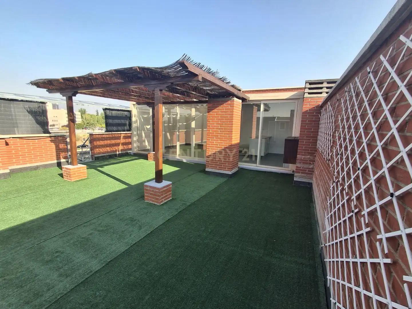Terrassa de Dúplex de lloguer en Pozuelo de Alarcón amb Aire condicionat, Forn i Rentadora