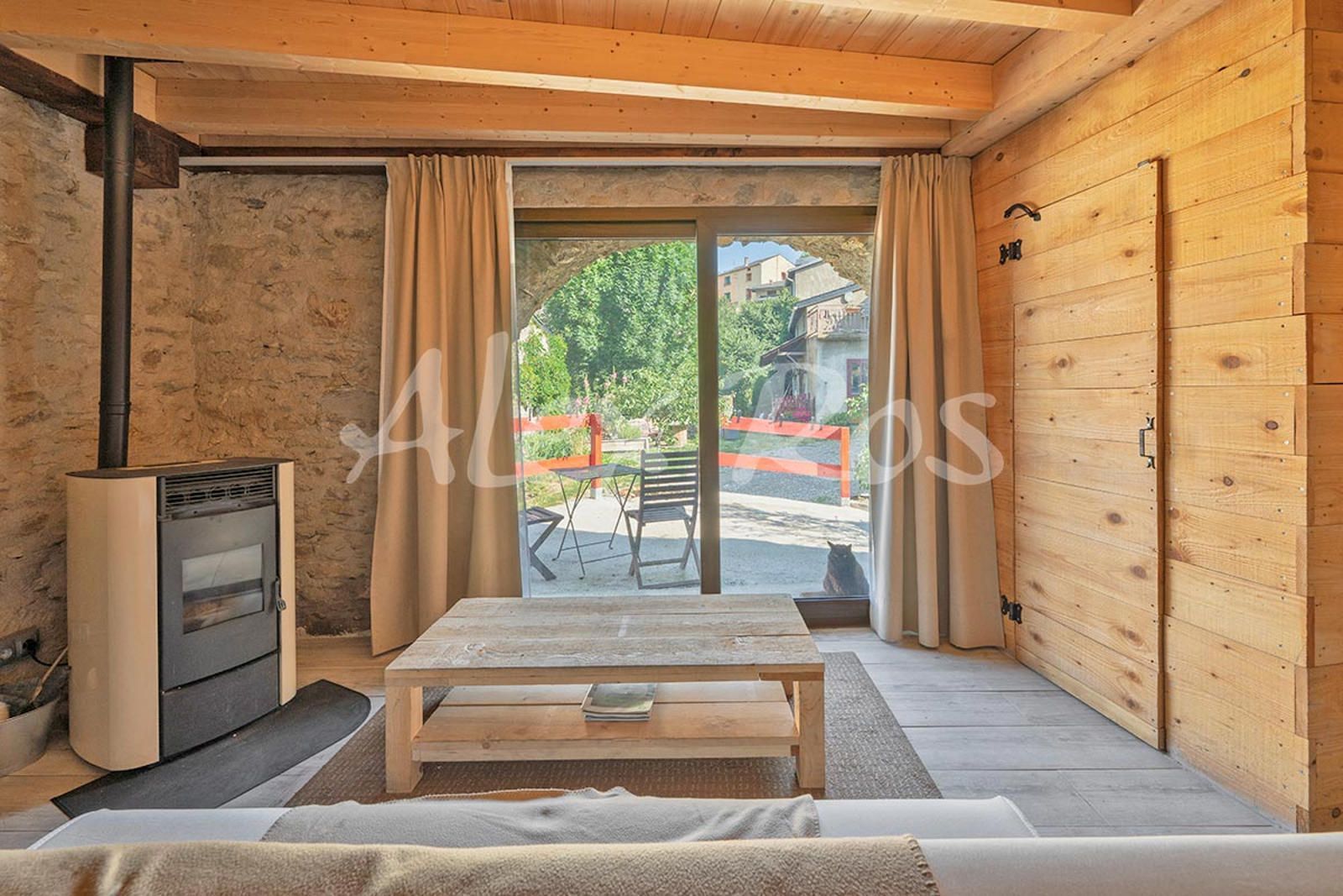 Sala d'estar de Casa o xalet en venda en Llo amb Terrassa i Traster
