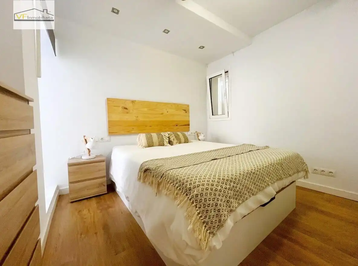 Bedroom of Flat for sale in Málaga  with Balcony