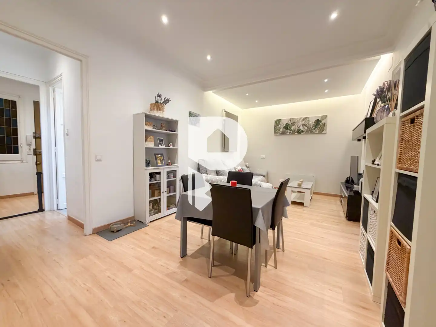 Living room of Flat for sale in Barcelona  with Air Conditioner, Heating and Parquet flooring