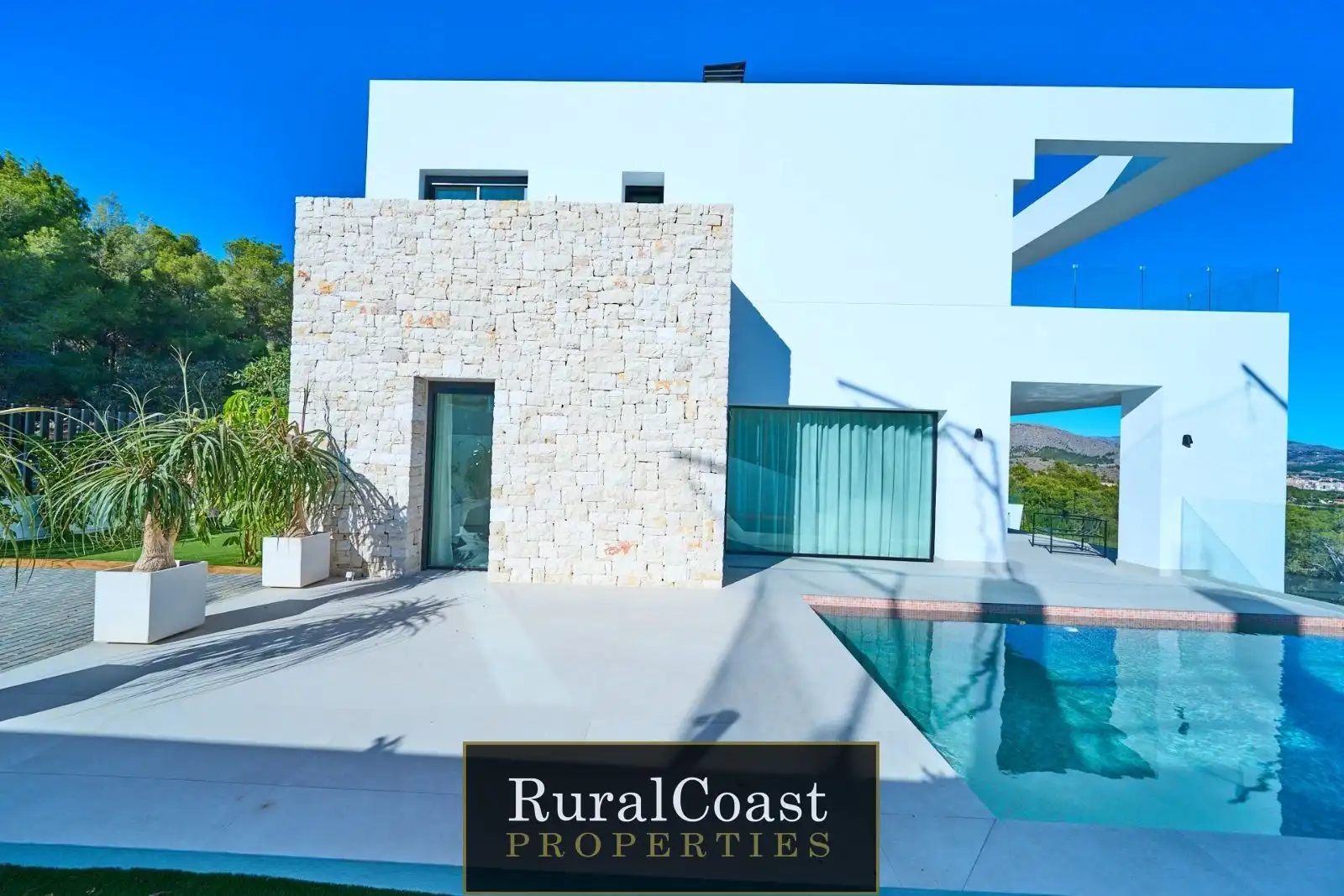 Detached house with pool for sale in Balcon de Ponoig, imagen 8