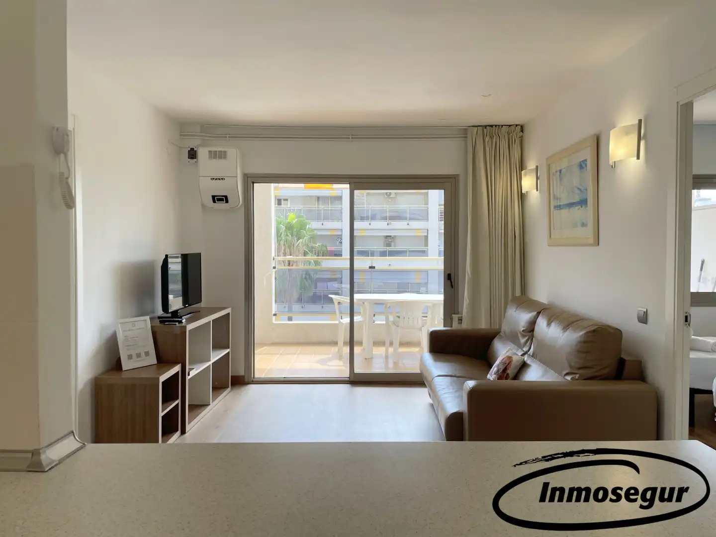 Sala de estar de Apartamento en venta en Salou con Aire acondicionado, Calefacción y Amueblado