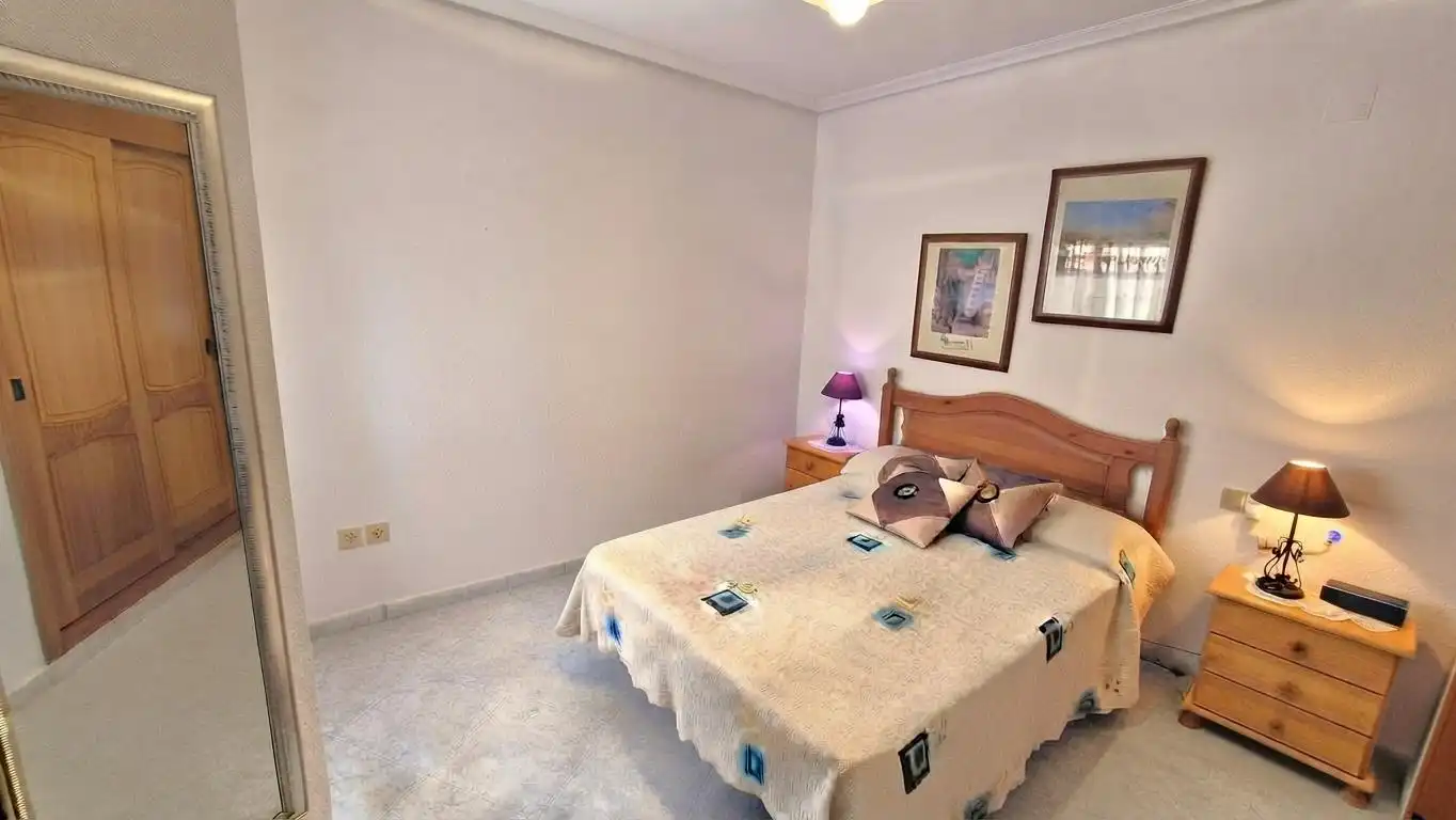 Apartamento con piscina en venta en Calle BELLA ANTONIA, imagen 7