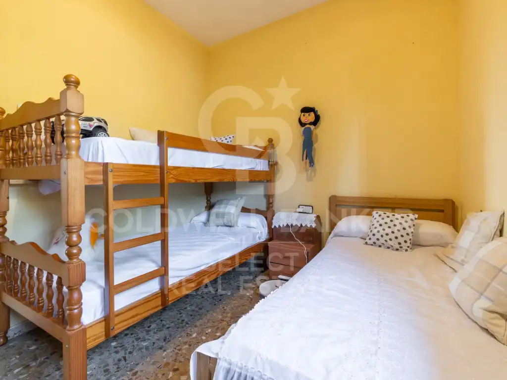 Dormitori de Casa o xalet en venda en Castellar del Vallès