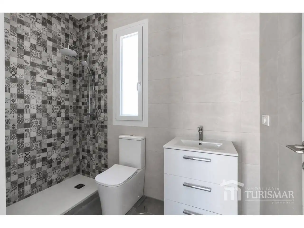Detached house with pool for sale in Calle Luís Góngora 1, imagen 20