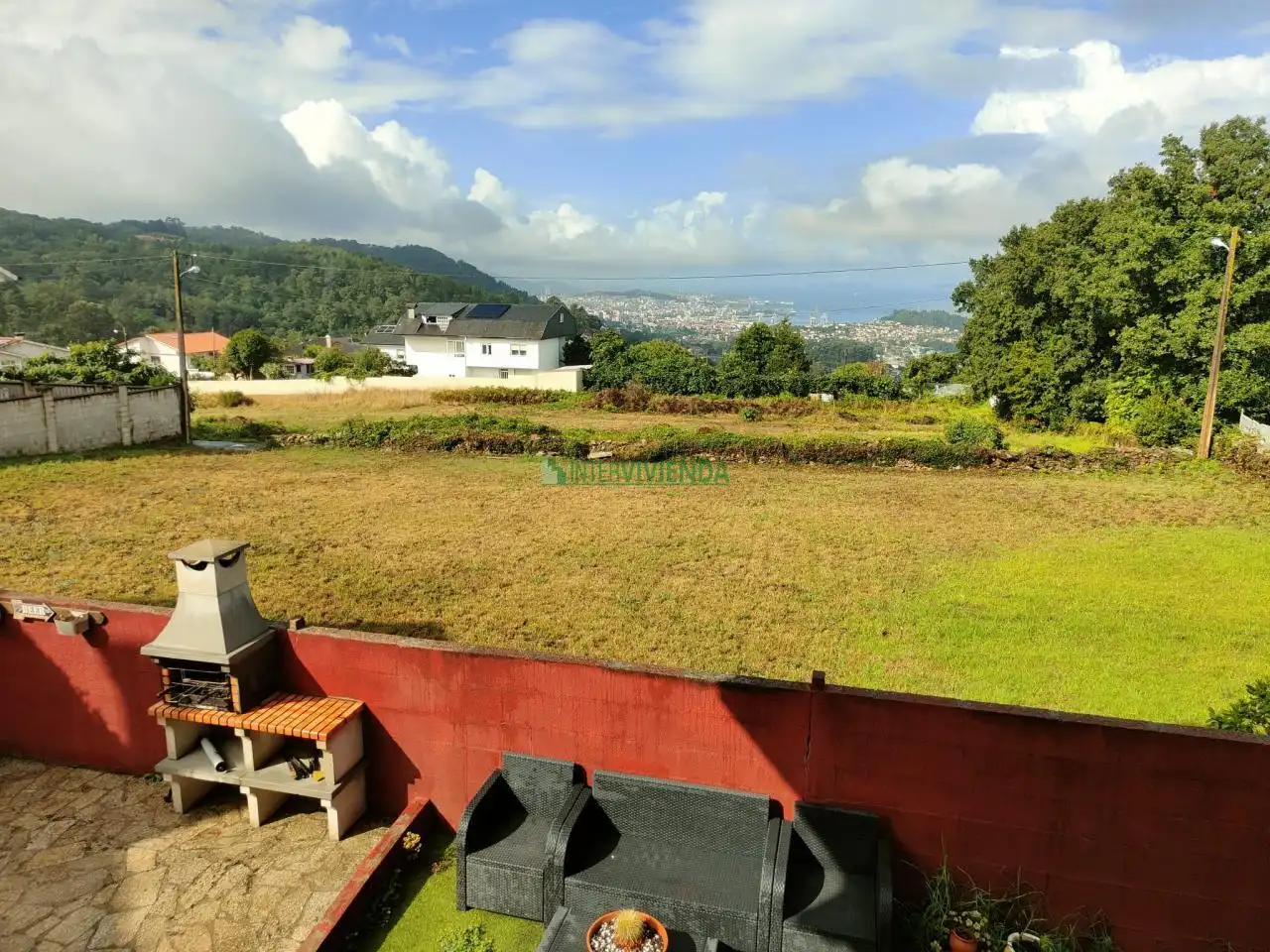 Casa o xalet de lloguer en Redondela amb Calefacció, Jardí privat i Moblat