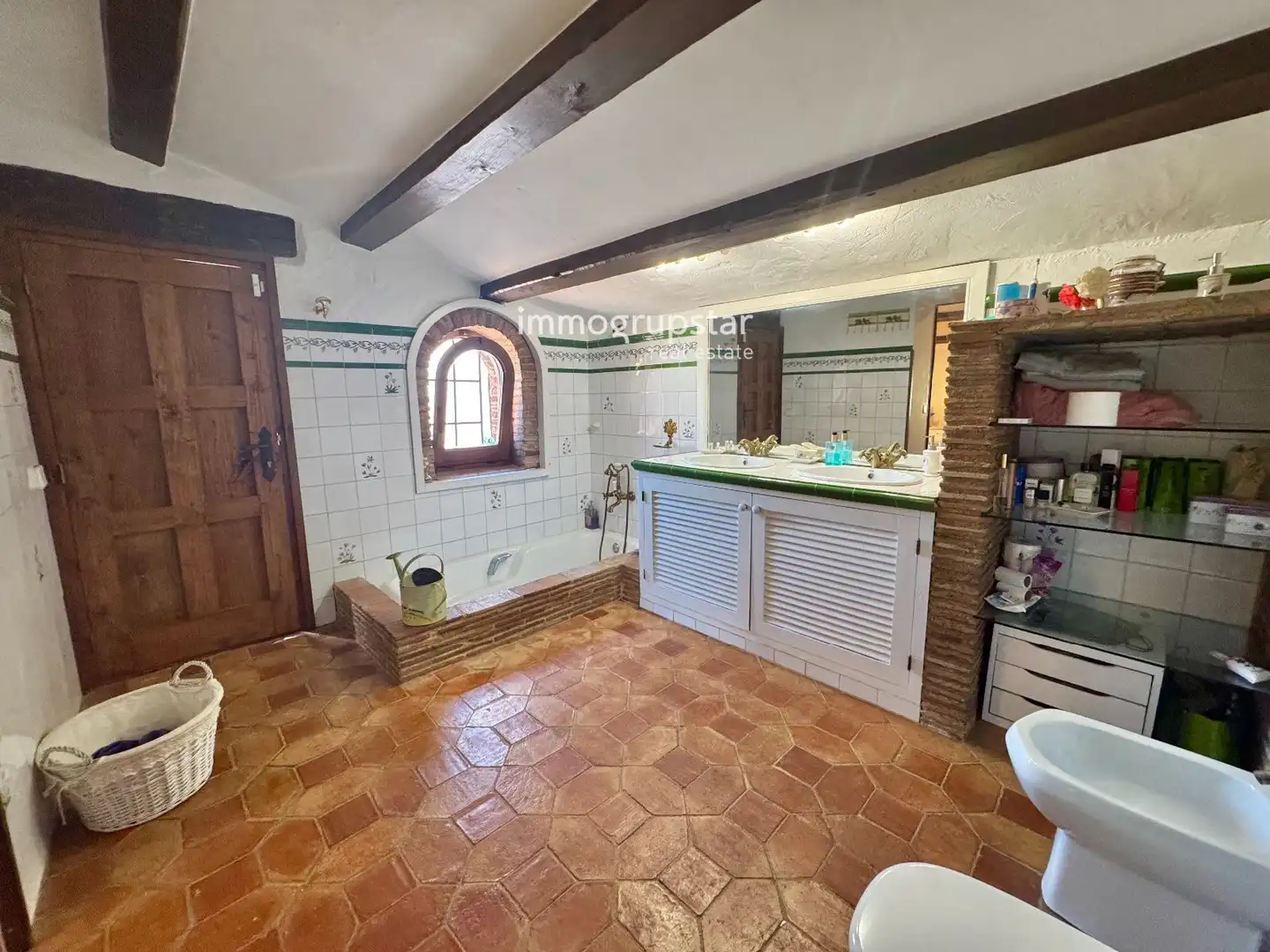 Bany de Finca rústica en venda en Castell d'Aro, Platja d'Aro i s'Agaró amb Calefacció, Terrassa i Traster