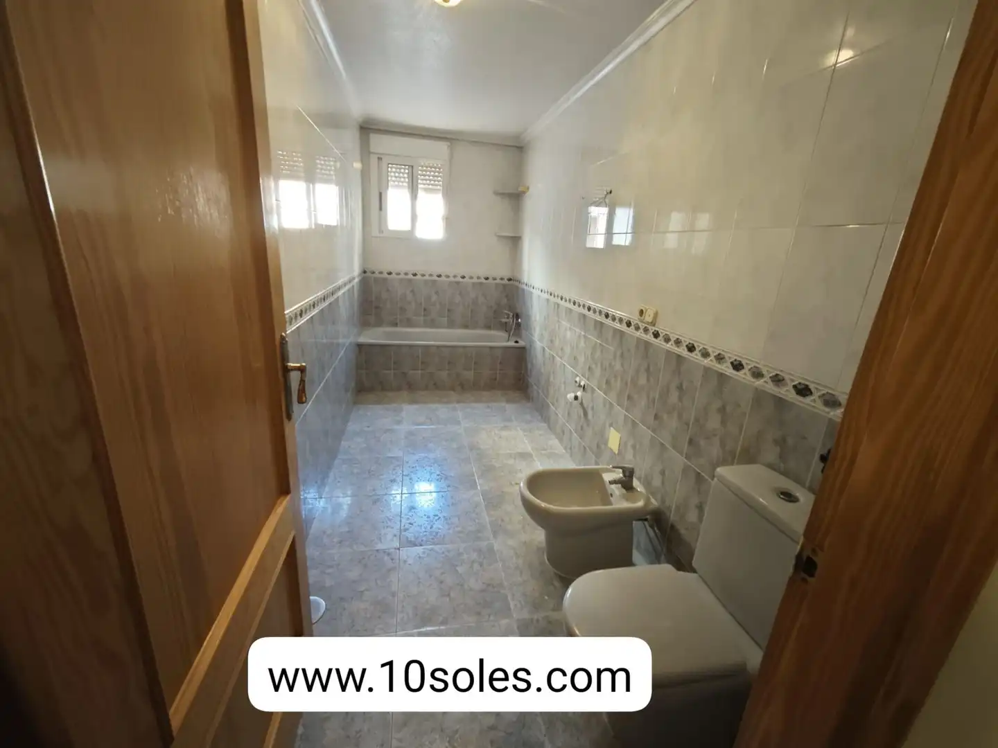 Baño de Piso en venta en Orihuela con Terraza