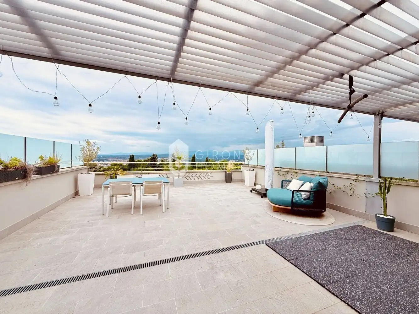 Terrace of Apartments for rent in Girona  with Air Conditioner, Terrace and Furnished