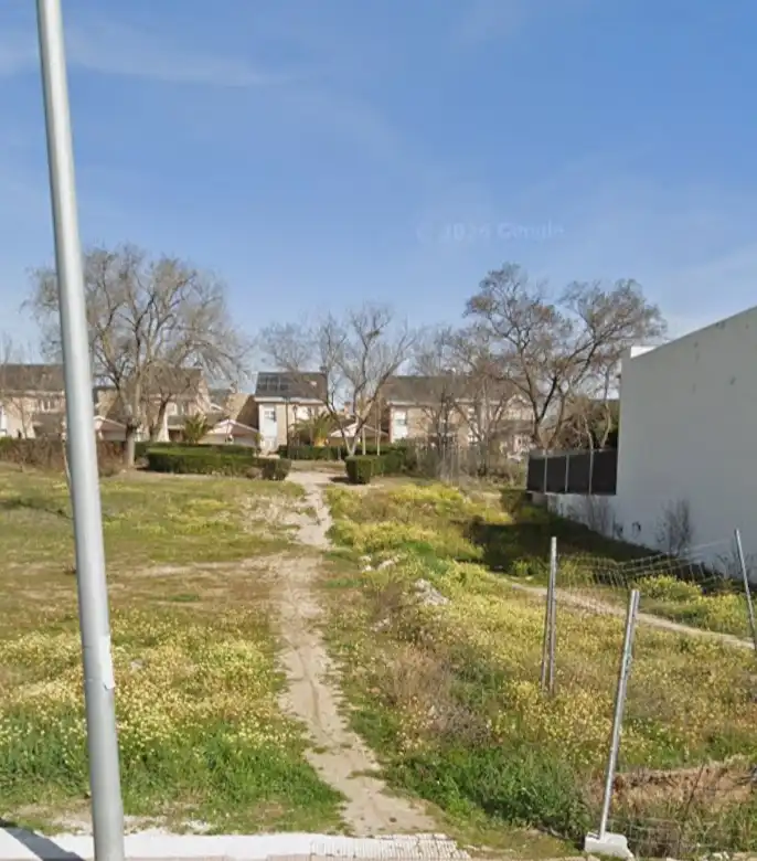 Terreni e lotti in vendita a Calle Mario Vargas Llosa