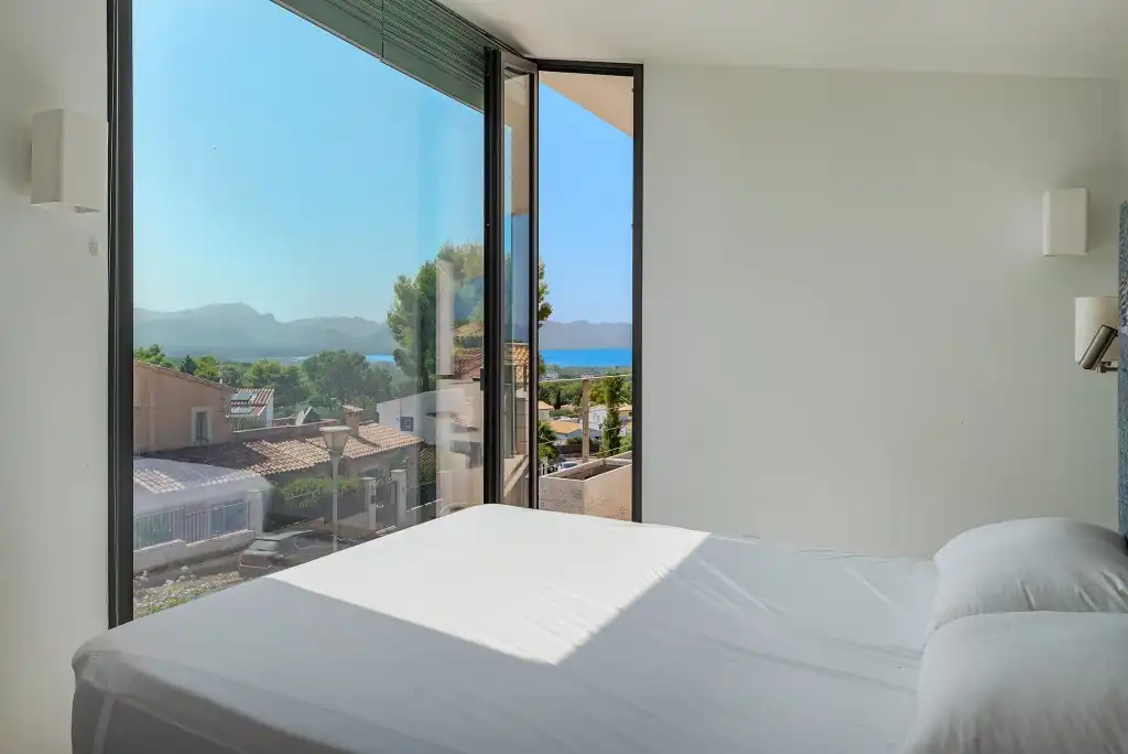 Schlafzimmer von Haus oder Chalet zum Verkauf in Alcúdia mit Klimaanlage, Privatgarten und Terrasse