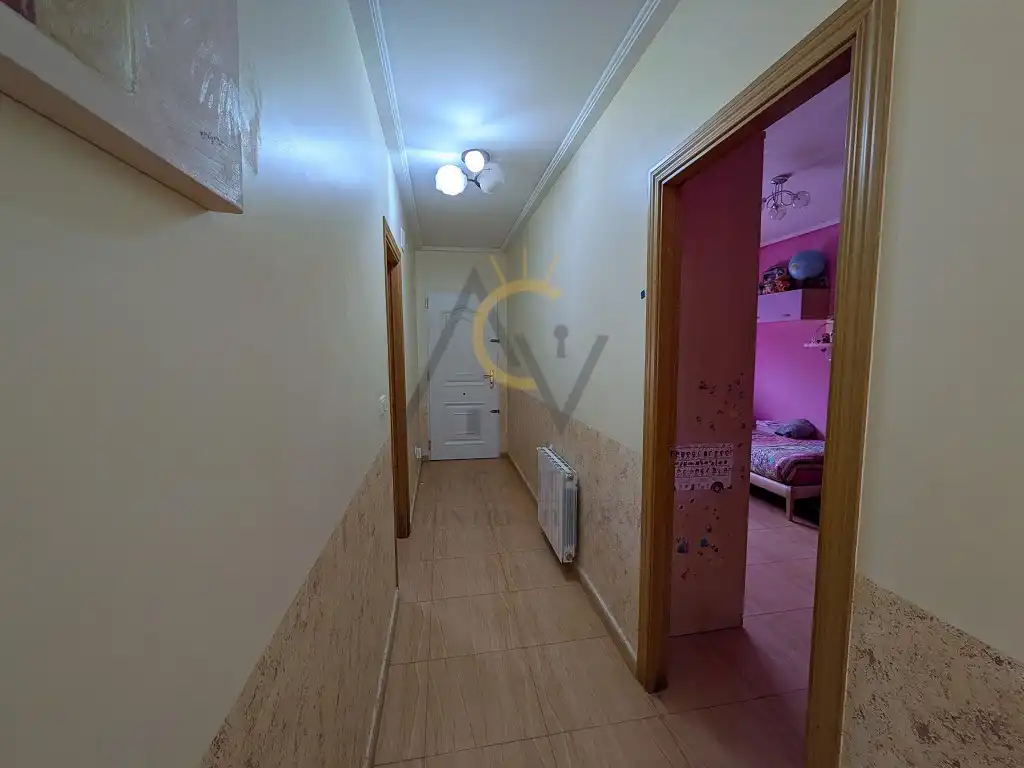 Casa amb jardí en venda a Avenida Castilla De, imagen 15