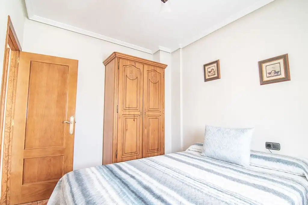 Dormitori de Casa adosada en venda en Orihuela amb Aire condicionat, Calefacció i Terrassa