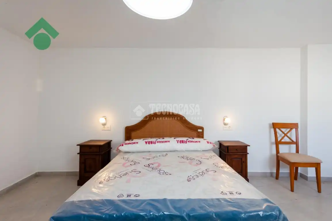 Bedroom of Detached homes for sale in Almuñécar  with Furnished