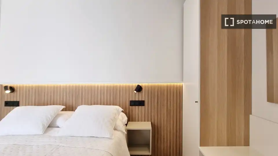 Dormitori de Apartament per a compartir en Molina de Segura amb Aire condicionat, Terrassa i Moblat