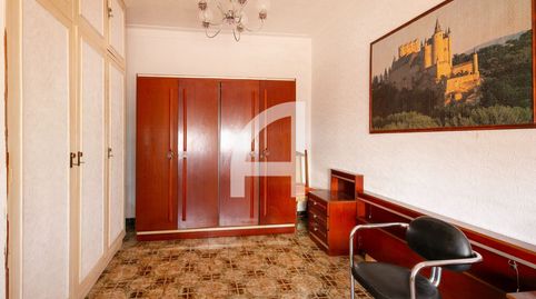 Foto 5 de Piso en venta en Mare de Deu de Montserrat, El Guinardó, Barcelona Capital