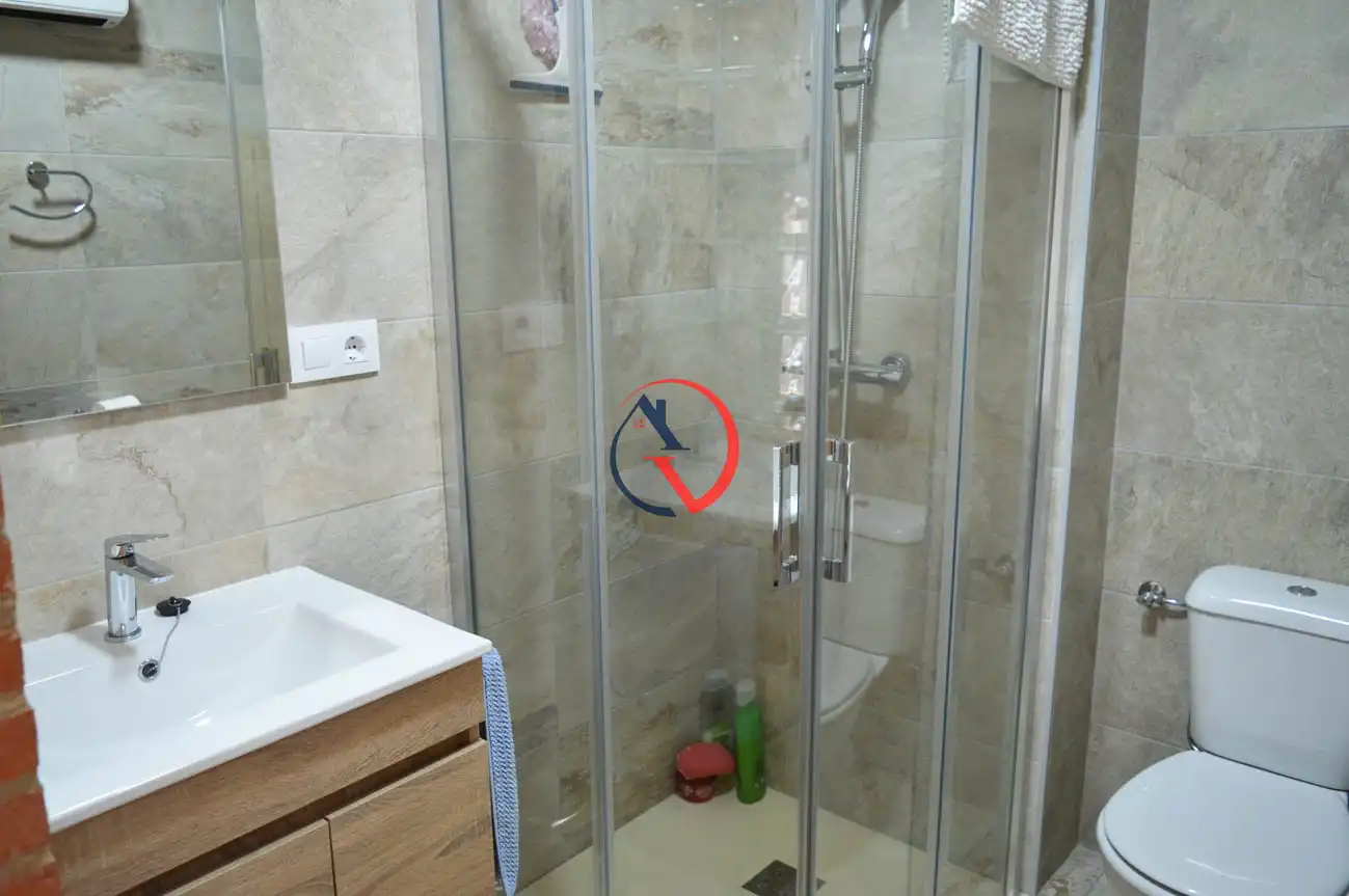 Badezimmer von Haus oder Chalet zum Verkauf in Hinojosa del Valle mit Möbliert