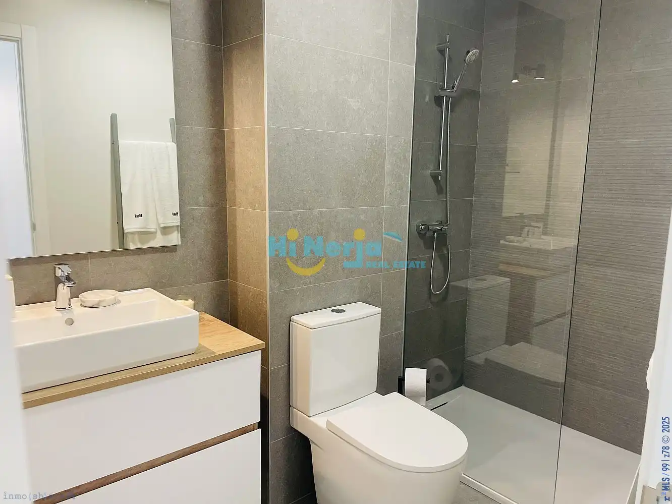 Apartamento con piscina en venta en Cotomar, imagen 44
